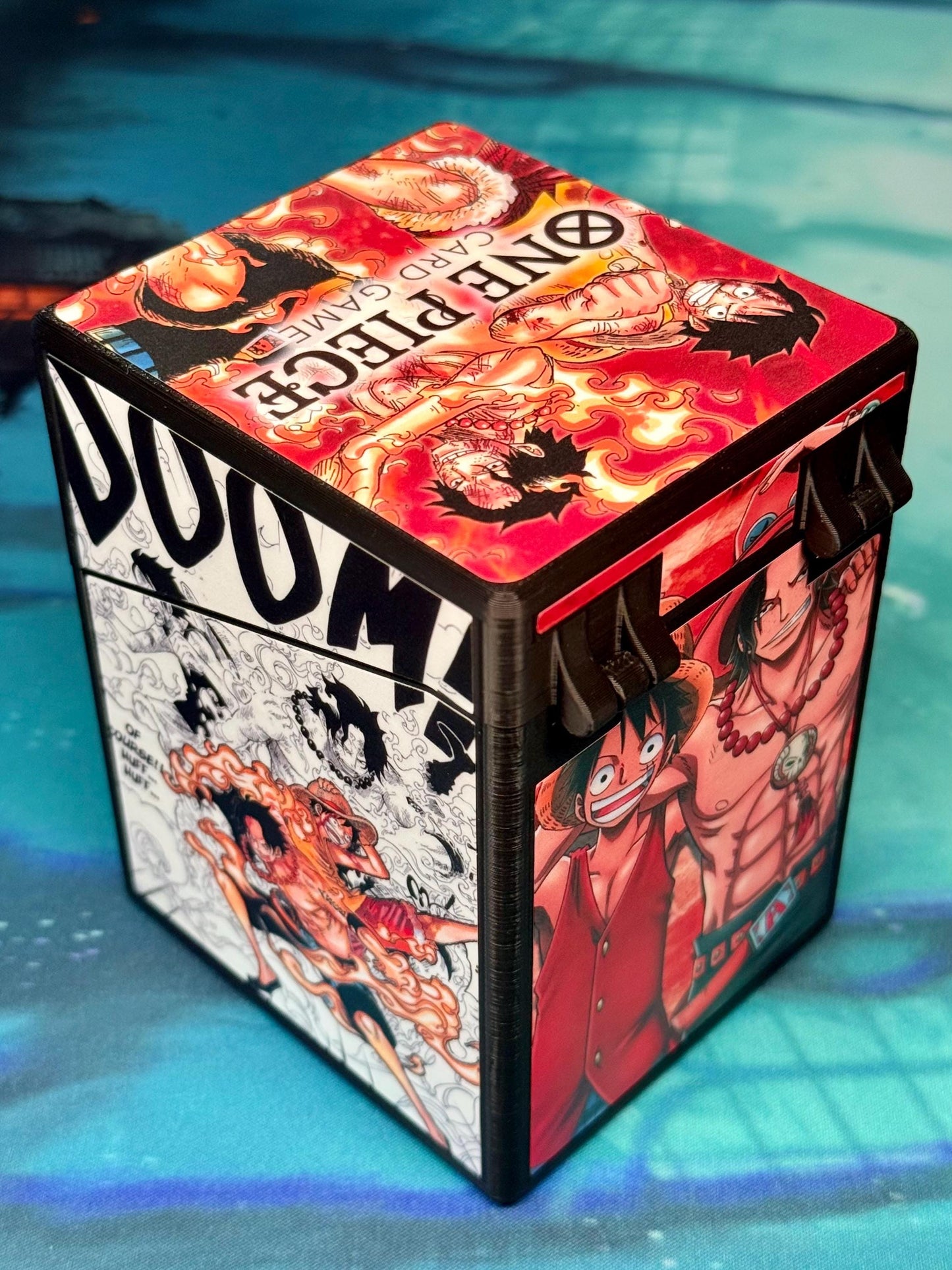 One Piece Deck Box - Luffy + Ace