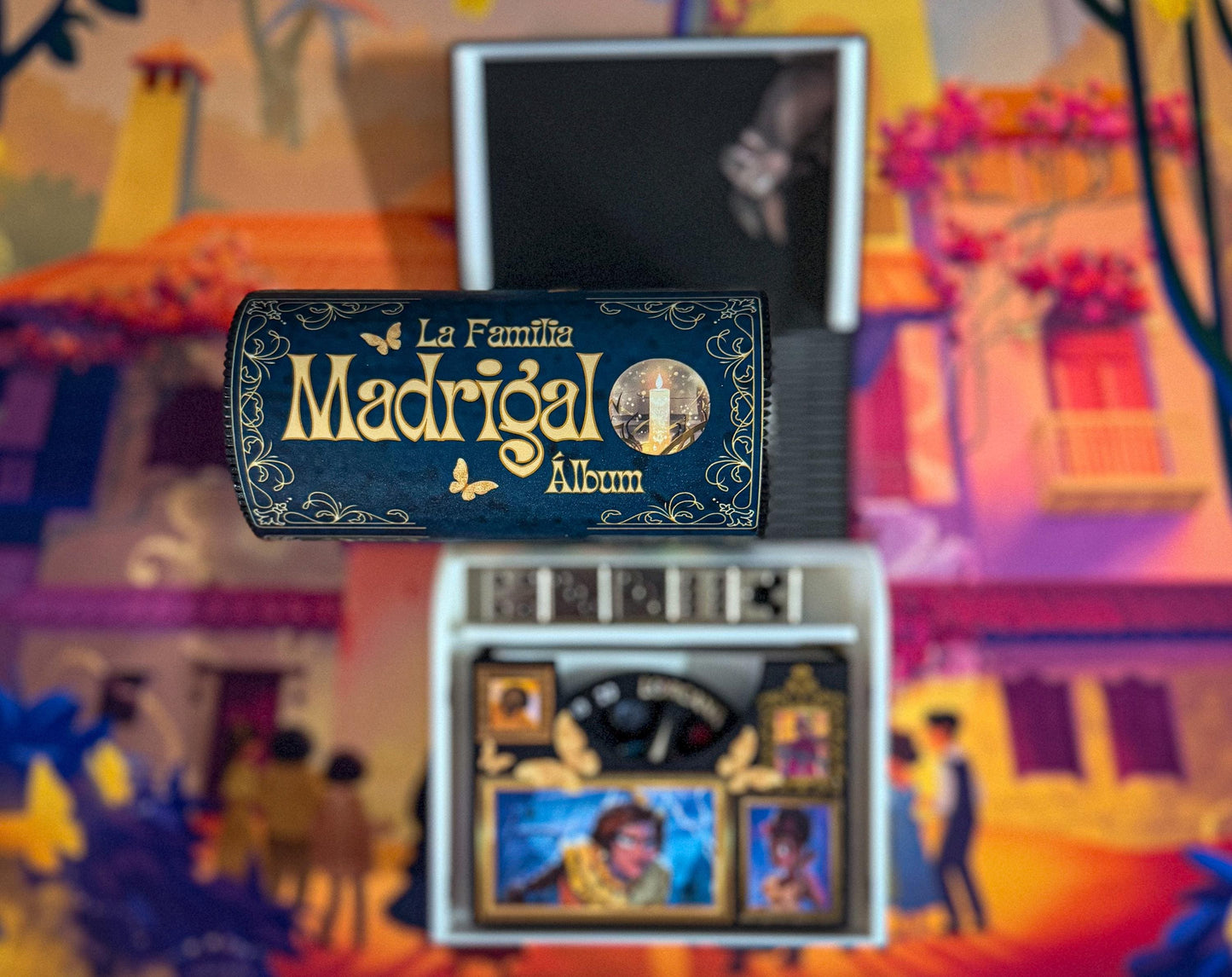 Lorcana Deck Box - Encanto