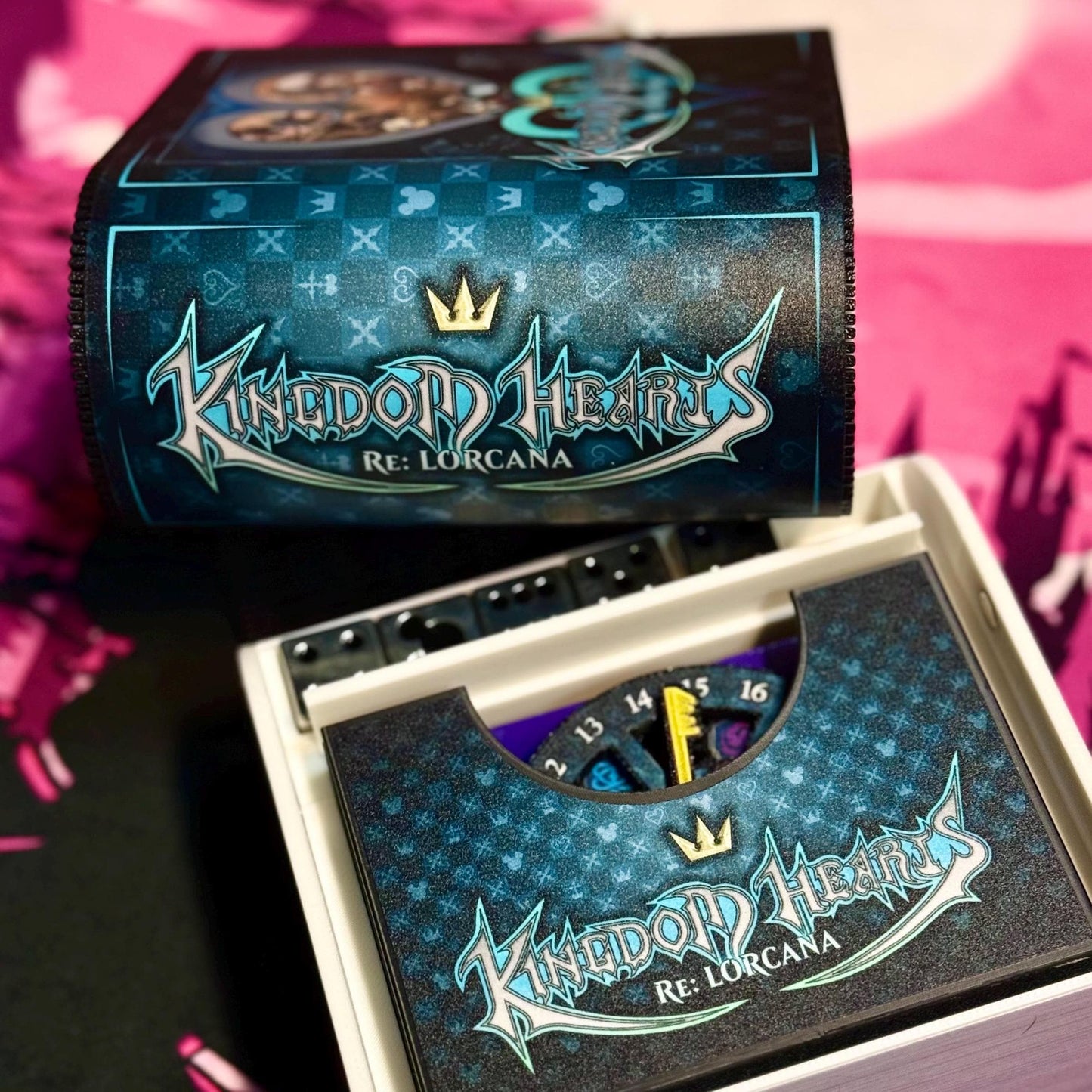 Lorcana Deck Box - Kingdom Hearts