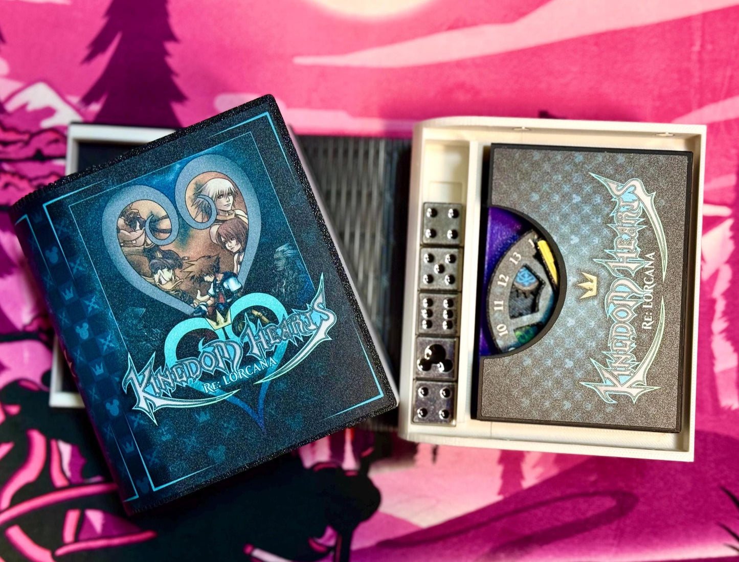Lorcana Deck Box - Kingdom Hearts