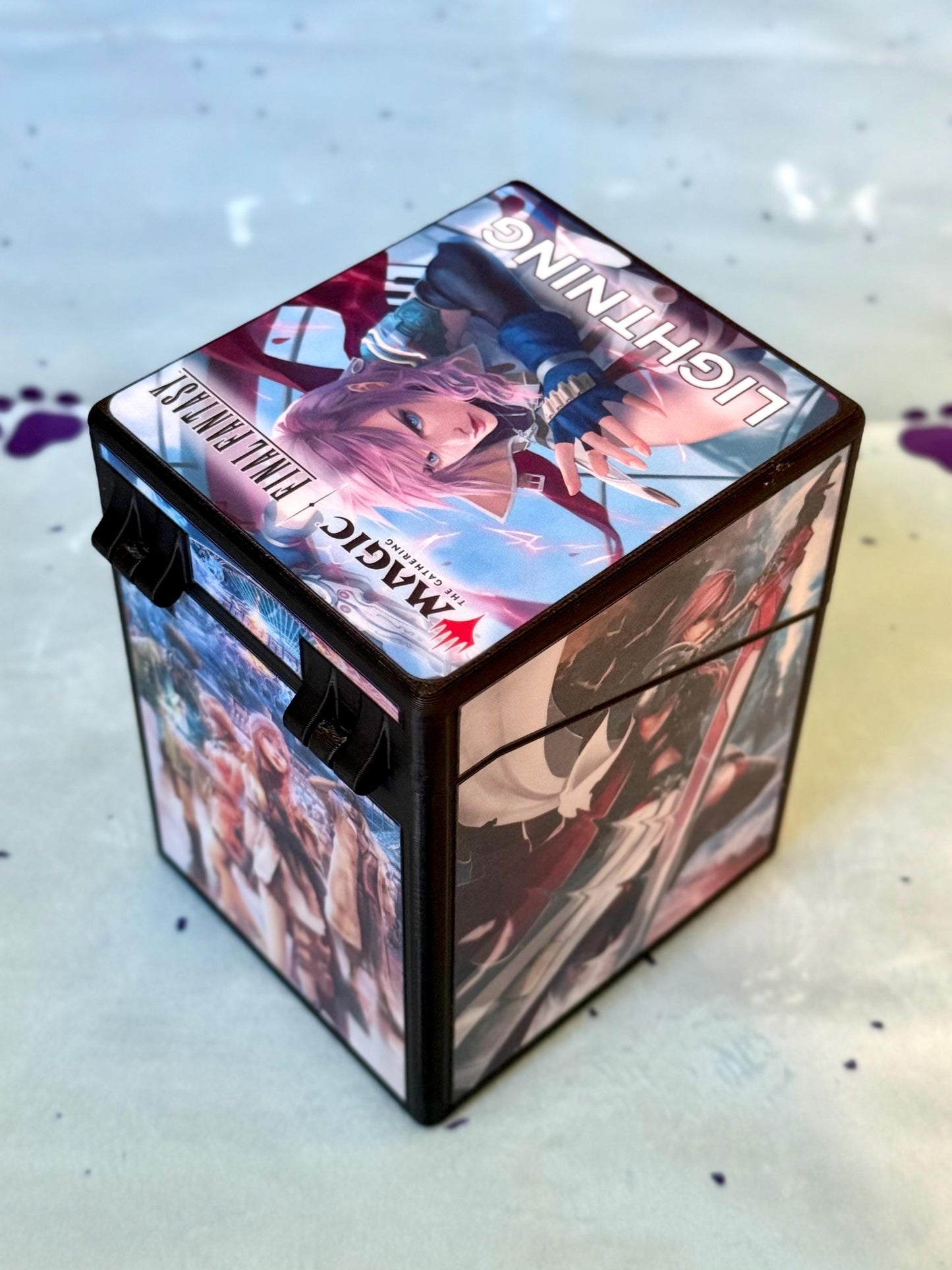 Magic the Gathering Deck Box - Final Fantasy - Lightning