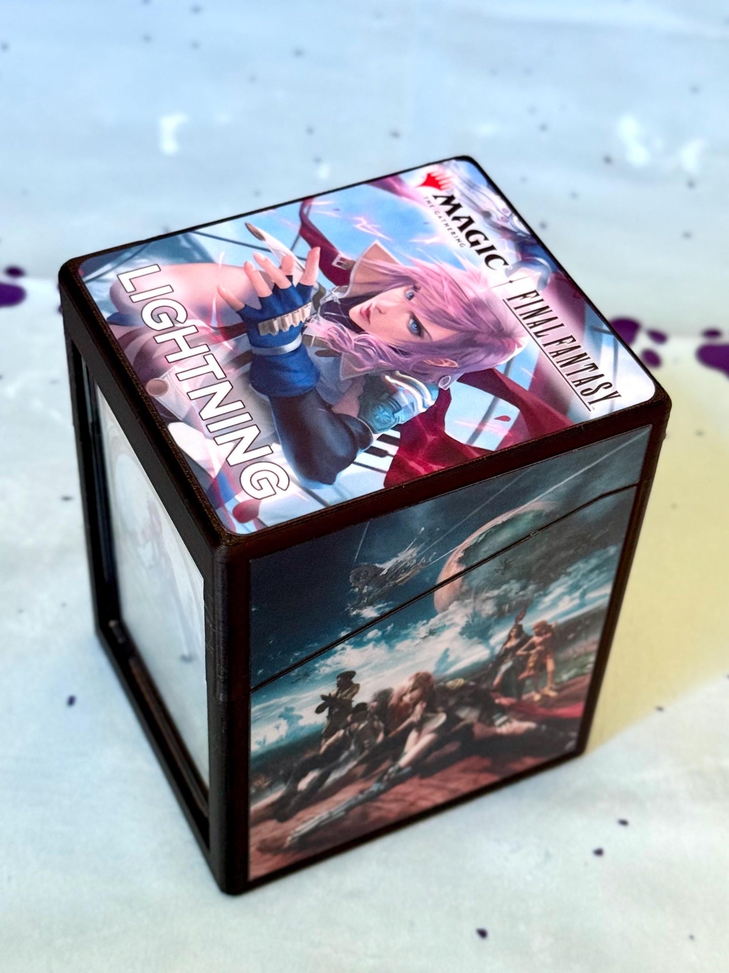Magic the Gathering Deck Box - Final Fantasy - Lightning