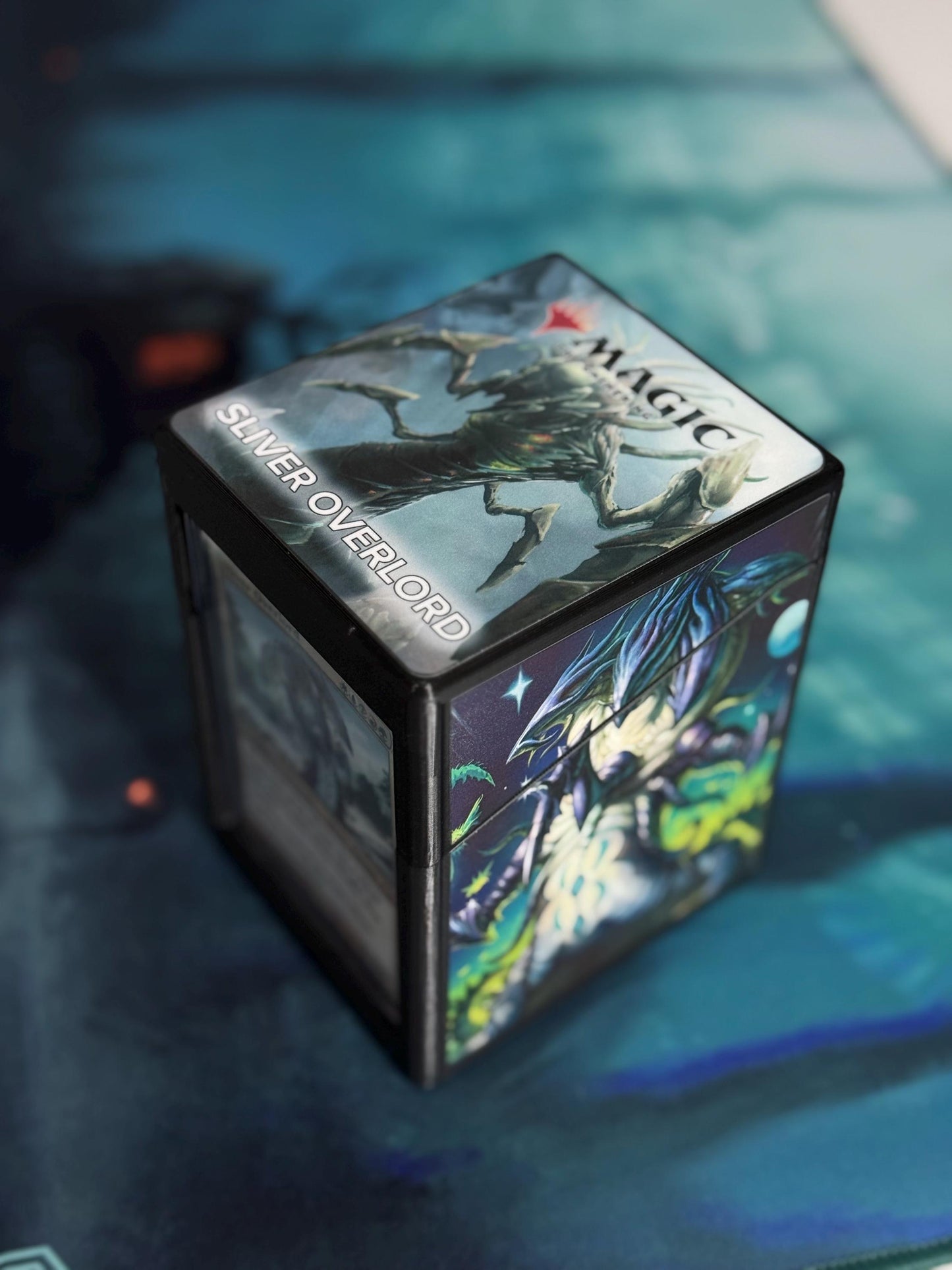 Magic the Gathering Deck Box - Sliver Overlord