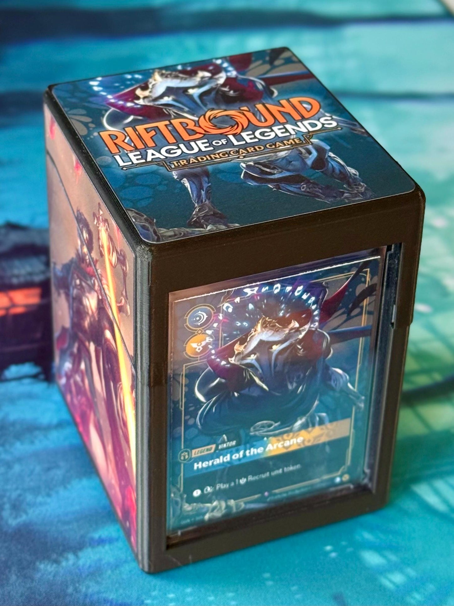 Riftbound Deckbox - Viktor