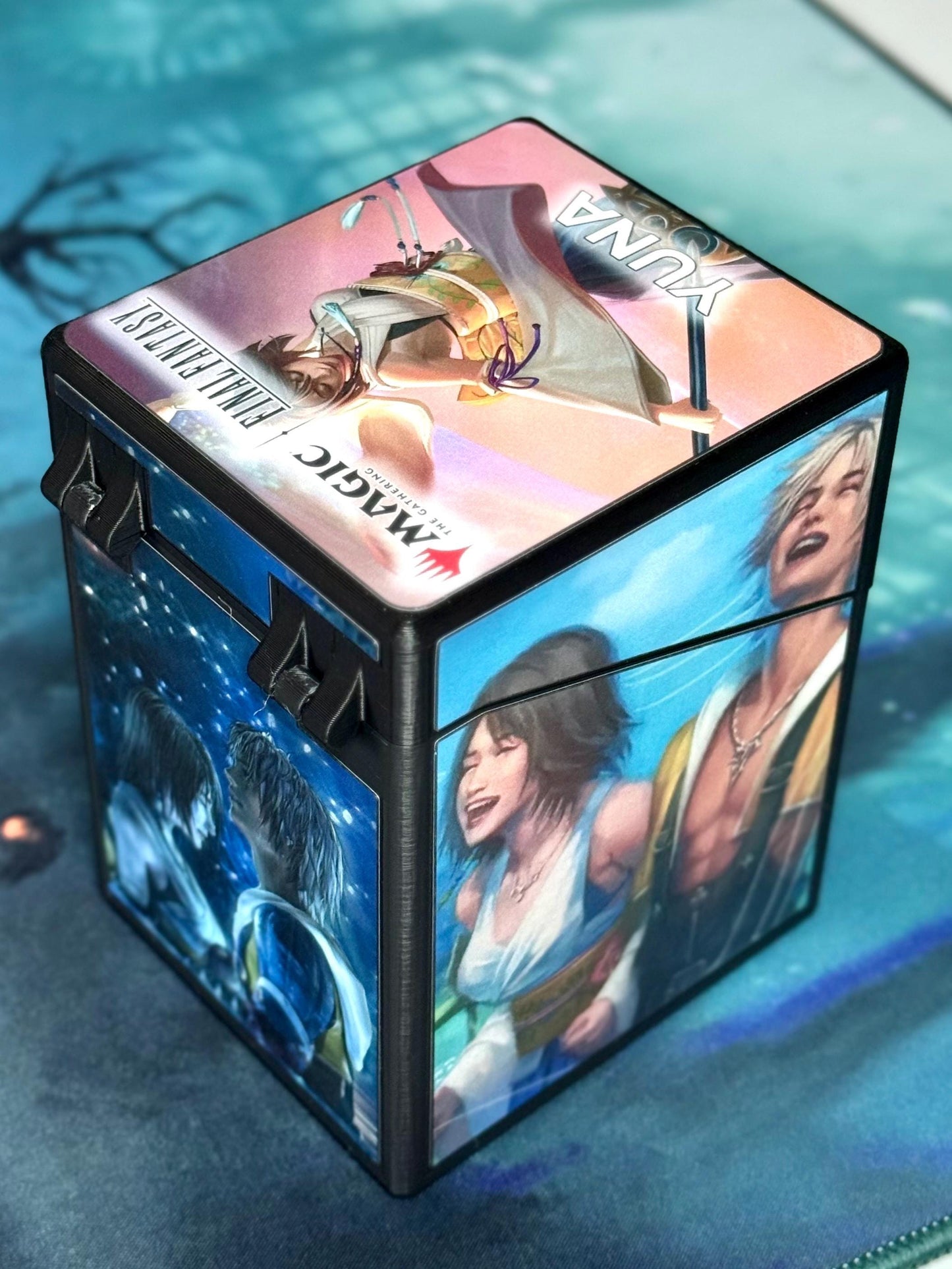 Magic the Gathering Deck Box - Final Fantasy - Yuna
