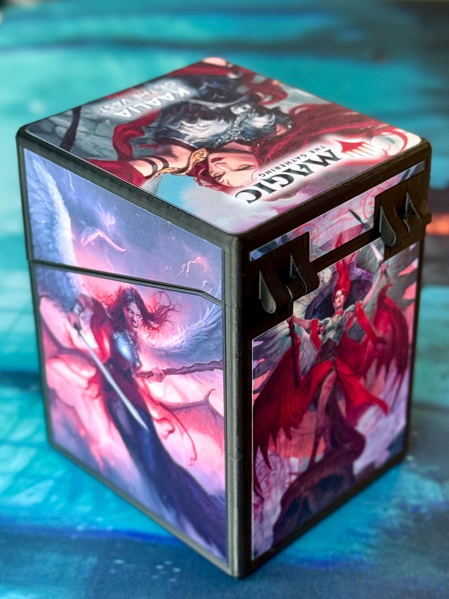 Magic the Gathering Deck Box - Kaalia