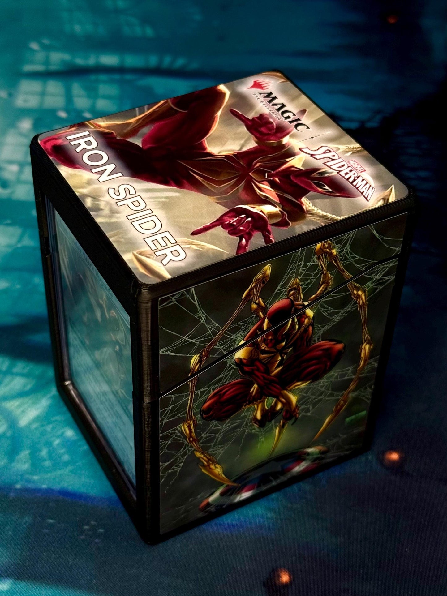 Magic the Gathering Deck Box - Marvel - Spider-Man - Iron Spider