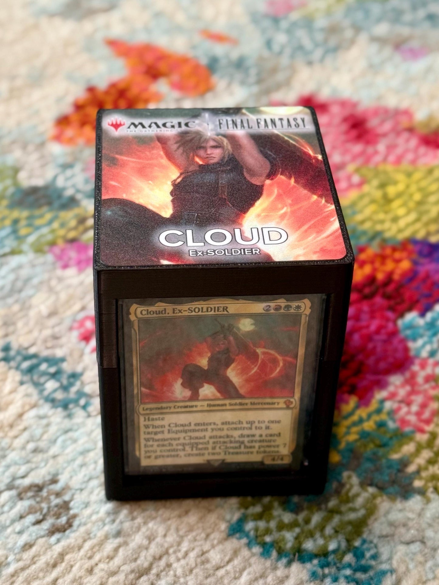 Magic the Gathering Deck Box - Final Fantasy - Cloud