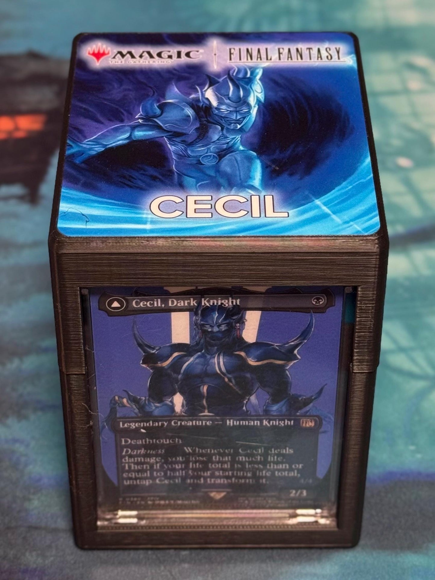 Magic the Gathering Deck Box - Final Fantasy - Cecil