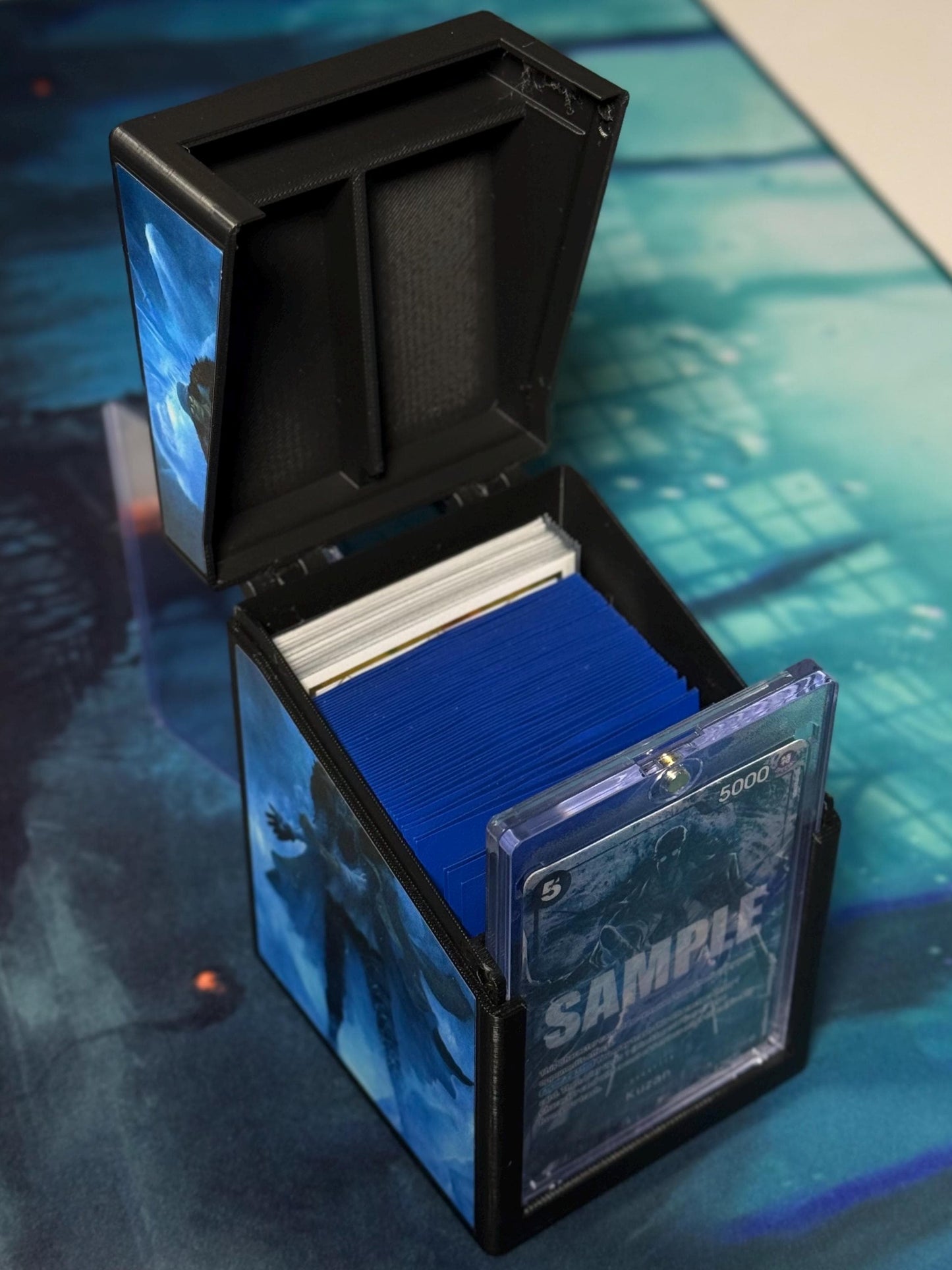 One Piece Deck Box - Kuzan