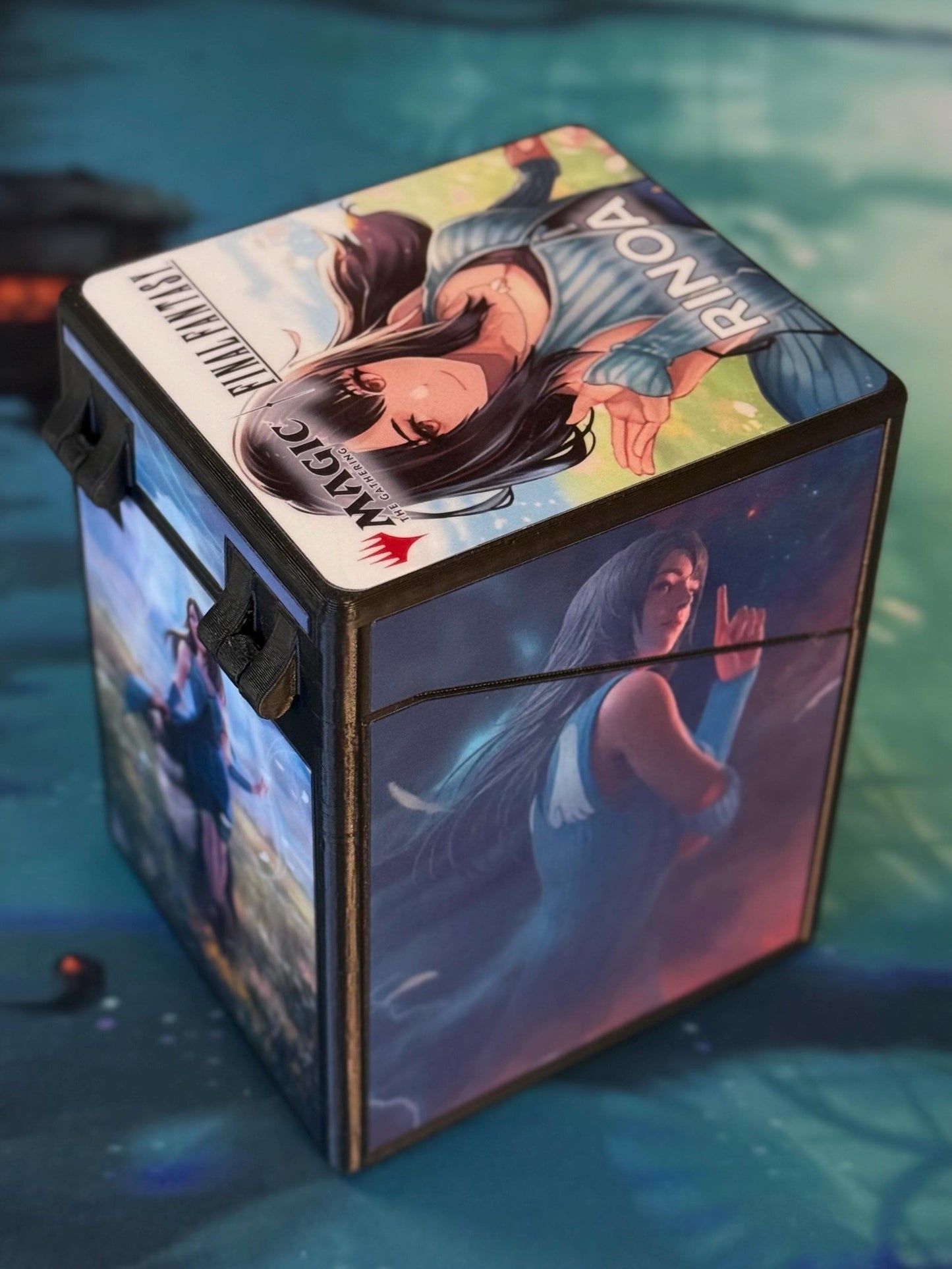Magic the Gathering Deck Box - Final Fantasy - Rinoa