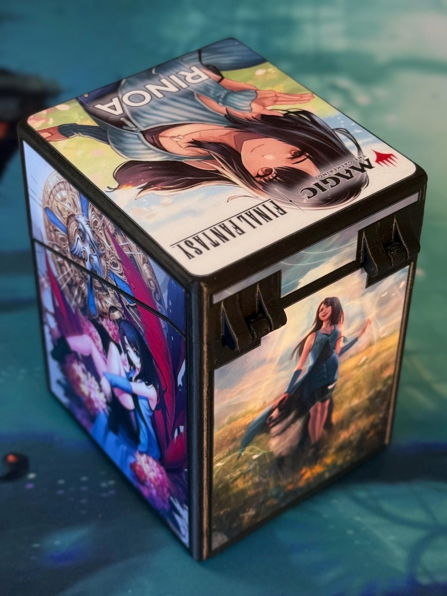 Magic the Gathering Deck Box - Final Fantasy - Rinoa