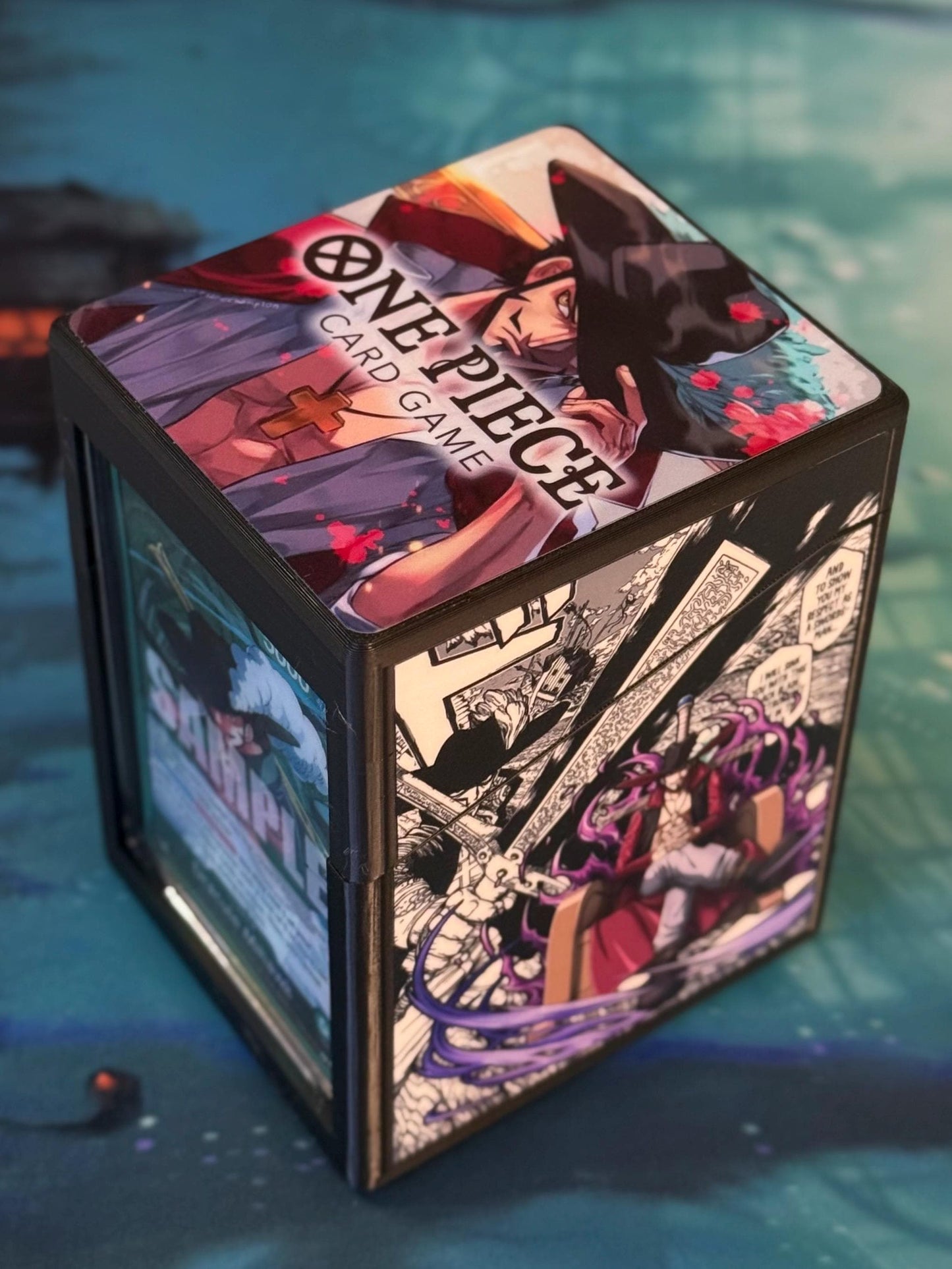 One Piece Deck Box - Mihawk