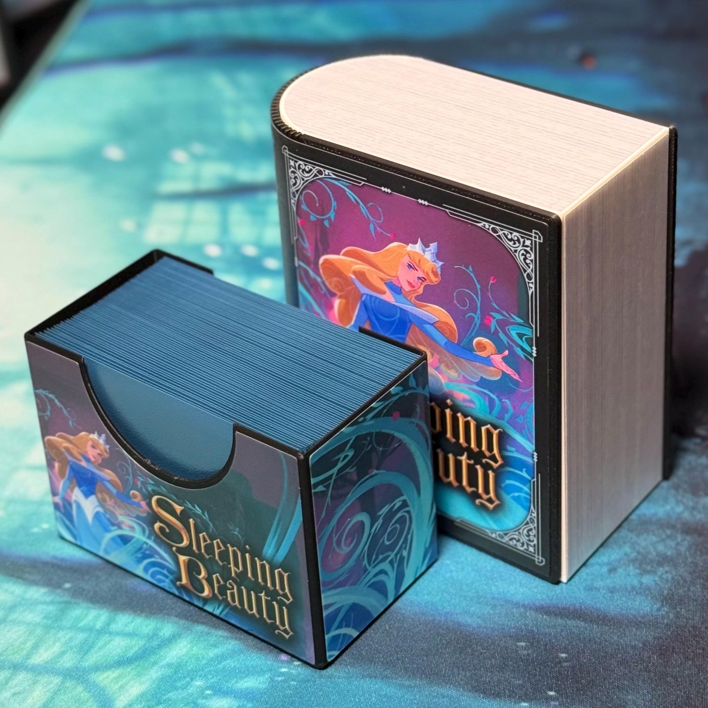 Lorcana Deck Box - Sleeping Beauty