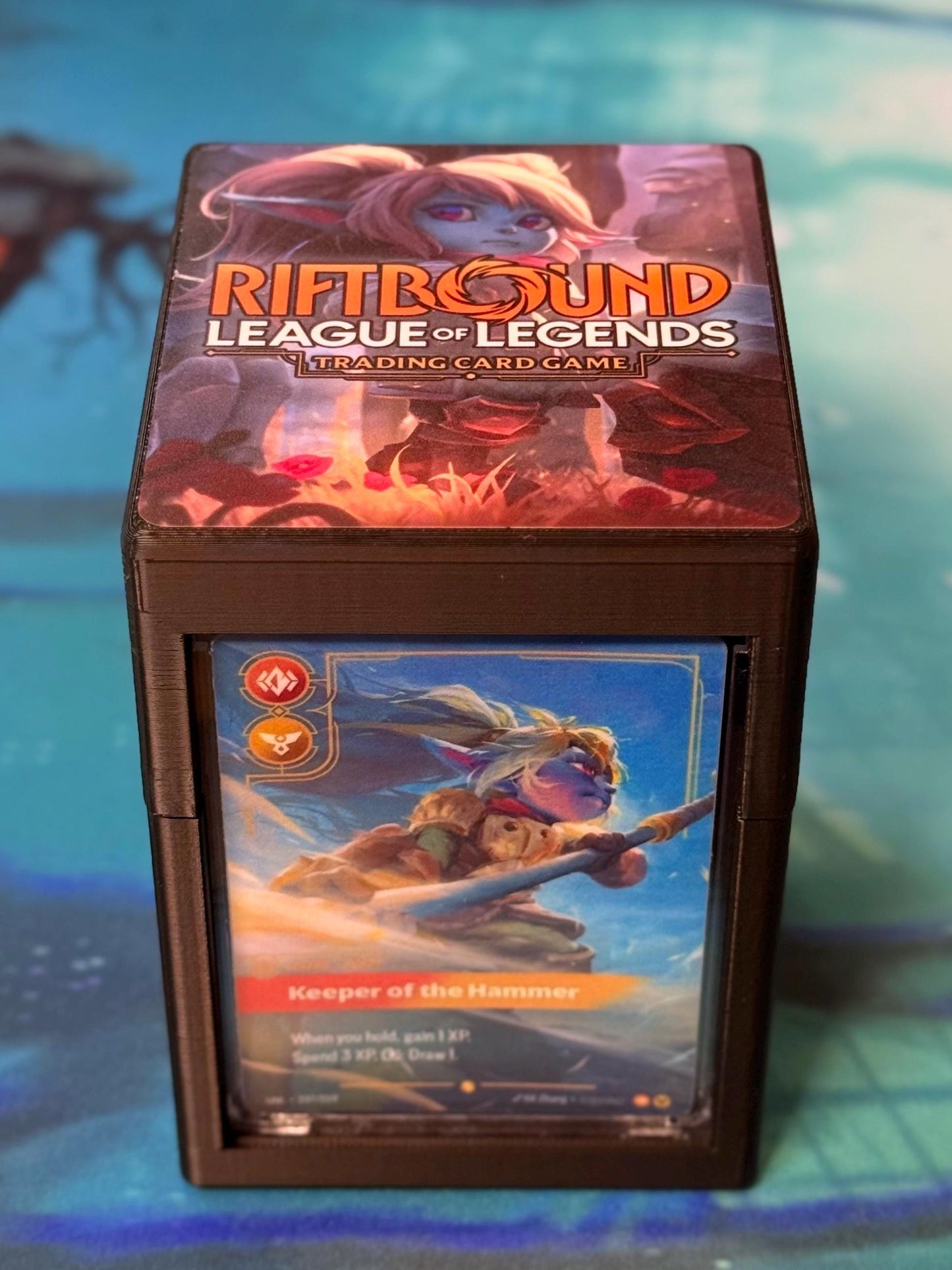 Riftbound Deckbox - Poppy
