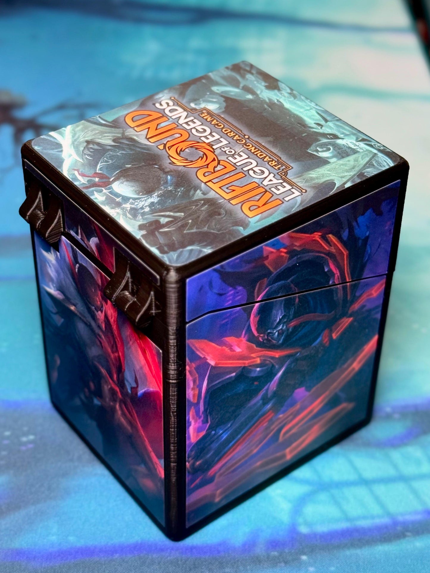 Riftbound Deckbox - Pyke