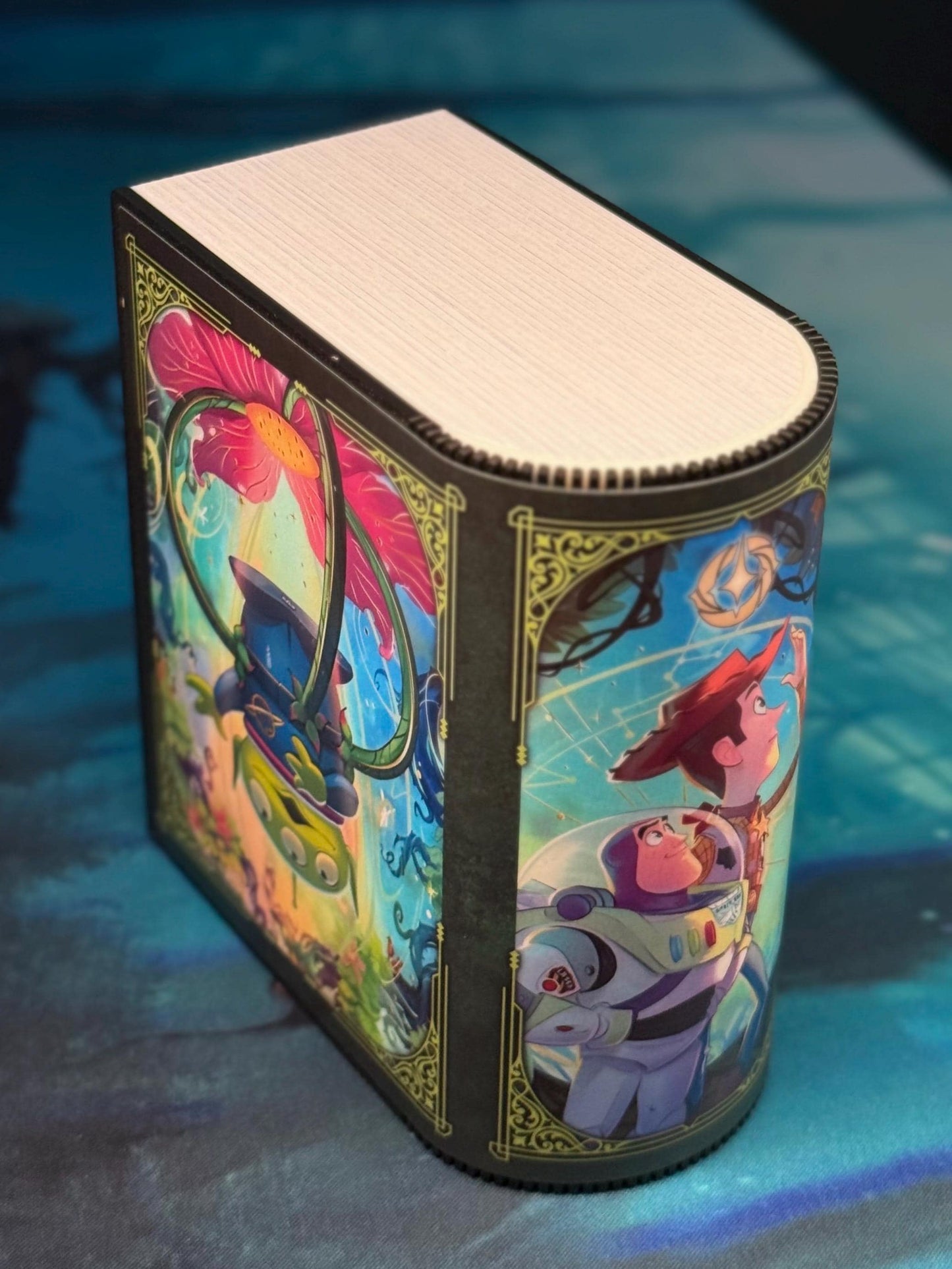 Lorcana Deck Box - Toy Story