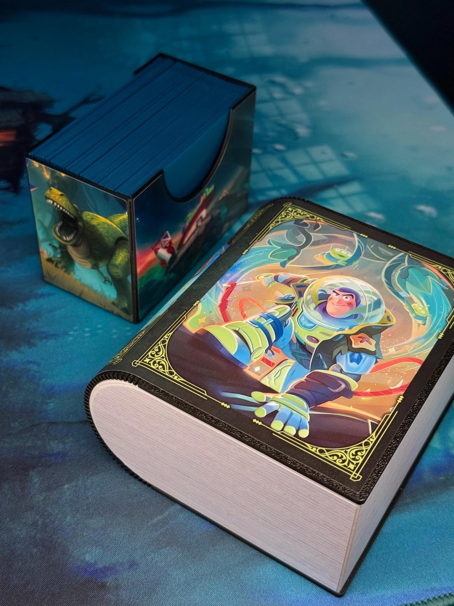 Lorcana Deck Box - Toy Story