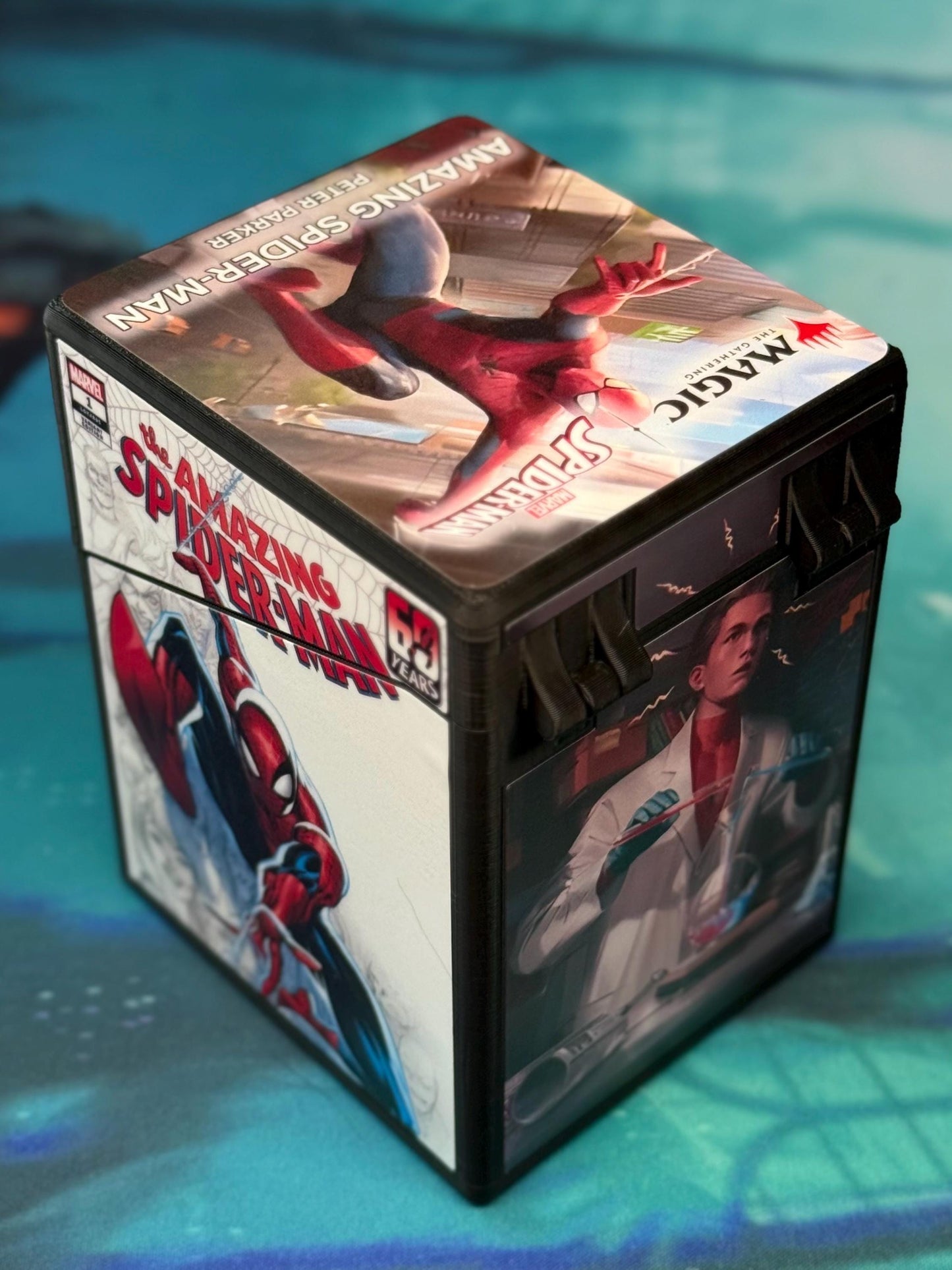 Magic the Gathering Deck Box - Marvel - Spider-Man - Peter Parker