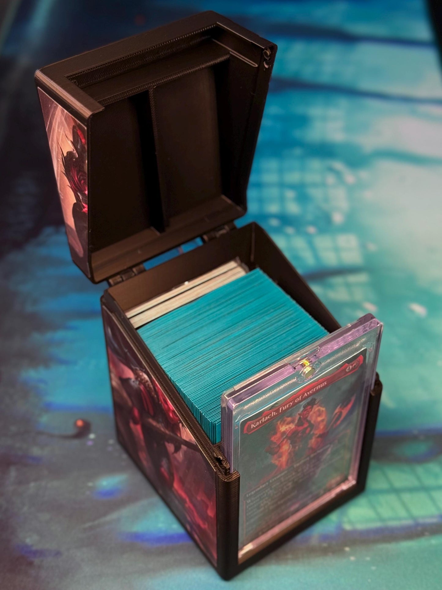 Magic the Gathering Deck Box - Karlach