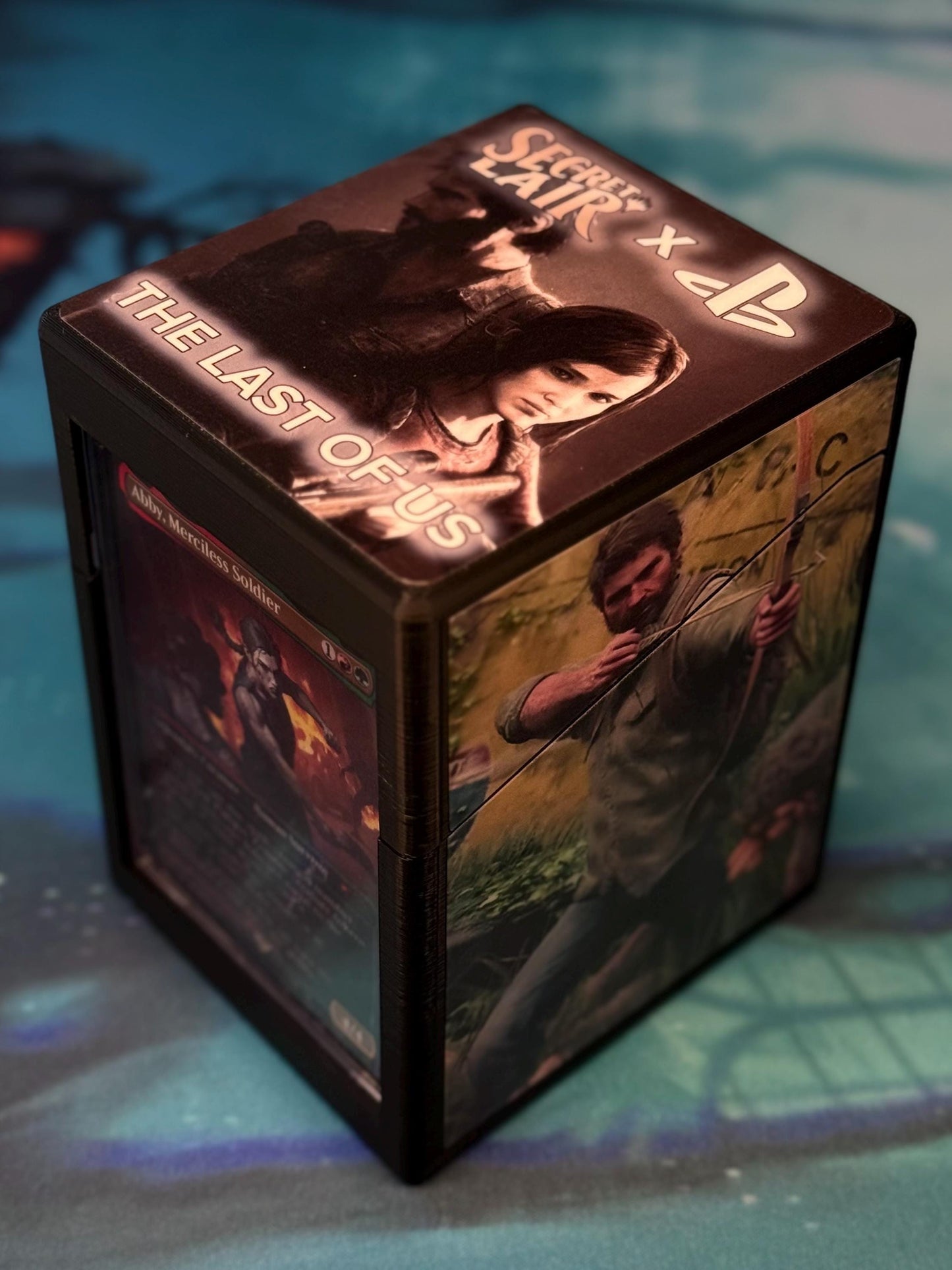 Magic the Gathering Deck Box - The Last of Us