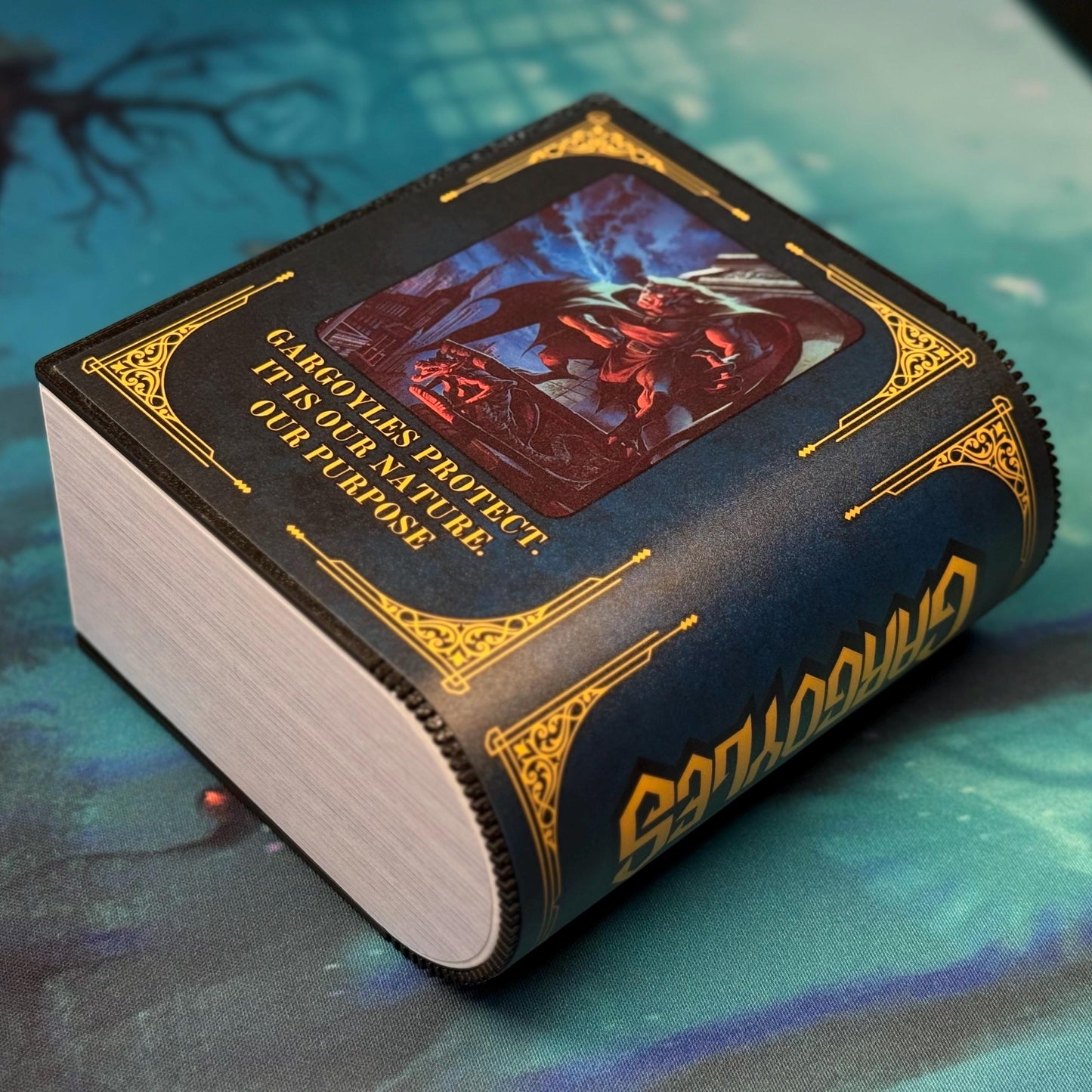 Lorcana Deck Box - Gargoyles