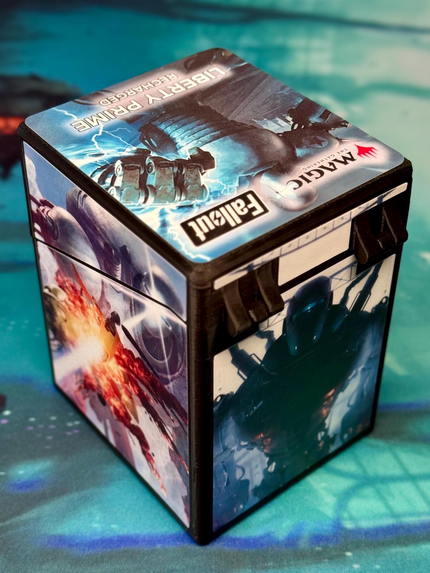Magic the Gathering Deck Box - Liberty Prime
