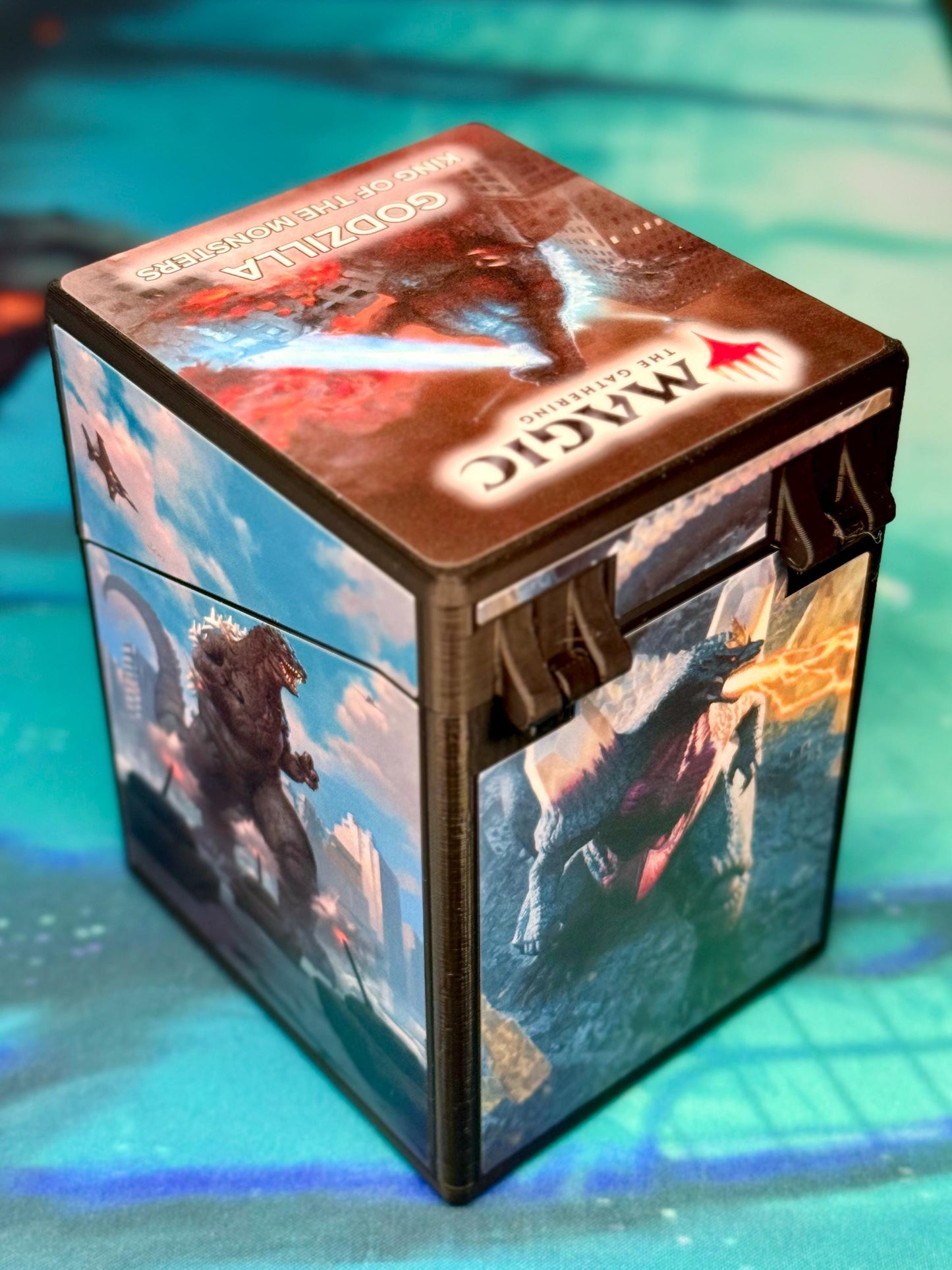 Magic the Gathering Deck Box - Godzilla