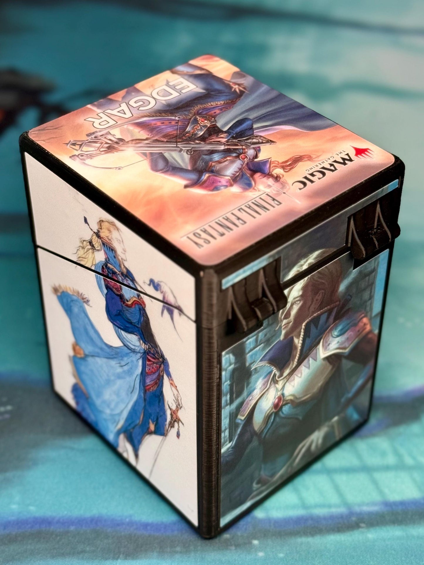 Magic the Gathering Deck Box - Final Fantasy - Edgar