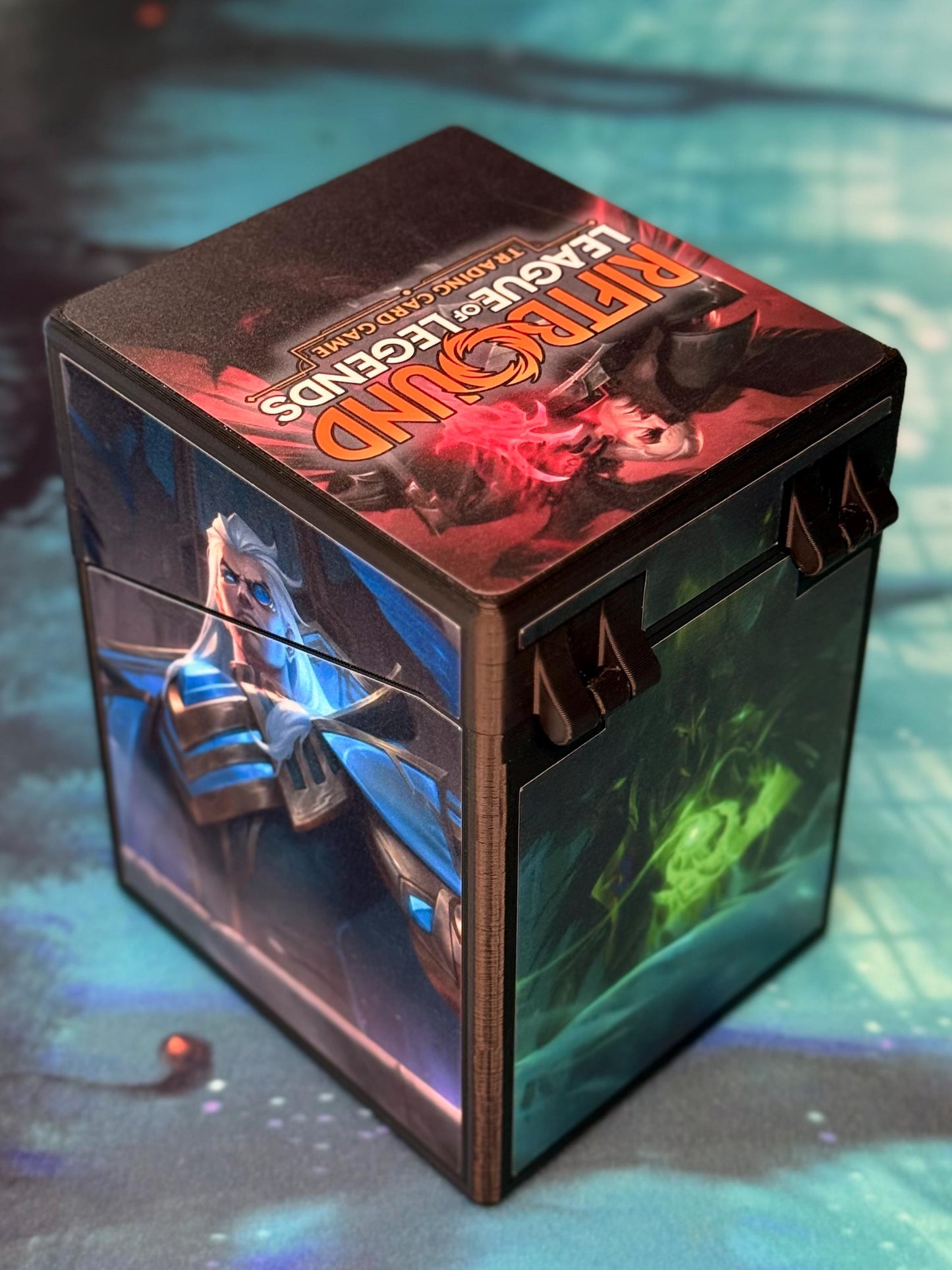 Riftbound Deckbox - Swain